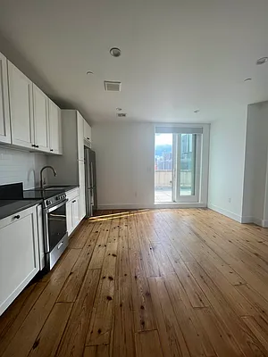 Rented by Hagstrom Management Inc | media 115