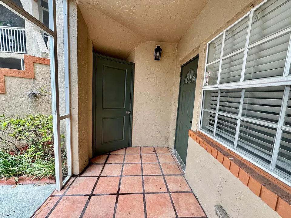 334 SW 86th Ave #108