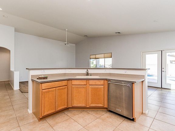 4th image of 15101 N 185th Dr