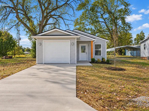1020 Buchanan St, Moberly, MO 65270