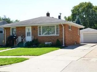 207 W 16th St, Mishawaka, IN 46544