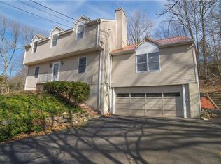 799 Jeremy Swamp Rd, Southbury, CT 06488