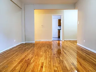 Rented by Hillel Realty Group