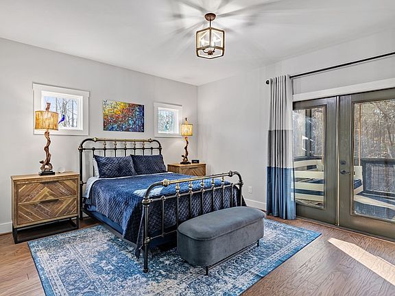 5th image of 320 Bridge Rd