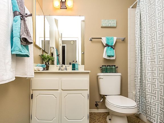 4th image of 4651 W Orchid Ln