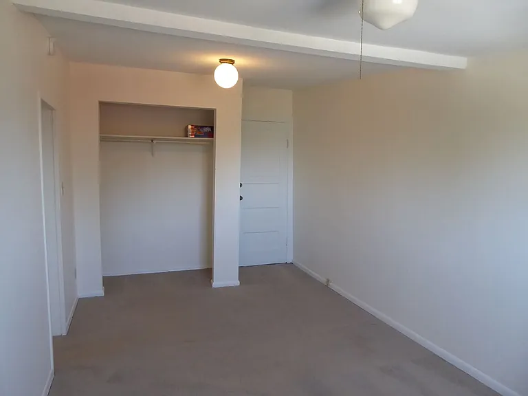 703 N Garden St #B — Photo 12