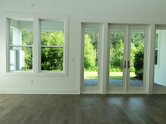5th image of 21 Anastasia Cir