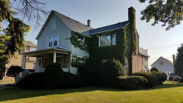 1st image of 709 N 11th Ave