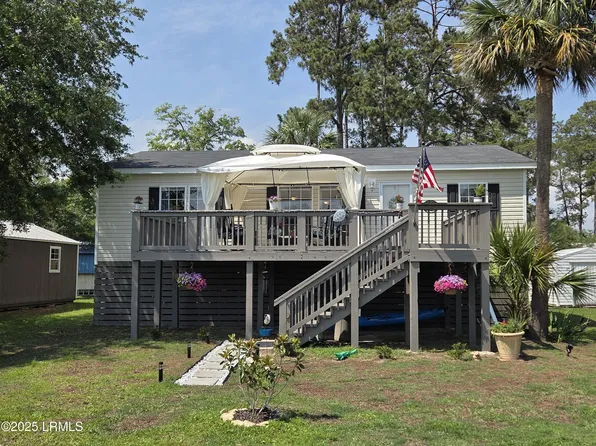6 Indianhead Trl, Saint Helena Island, SC 29920
