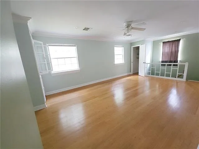 2 bed, 1.0 bath, 1100 sqft, $1,500 — Photo 4