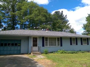 38 Allen Ln, Ipswich, MA 01938