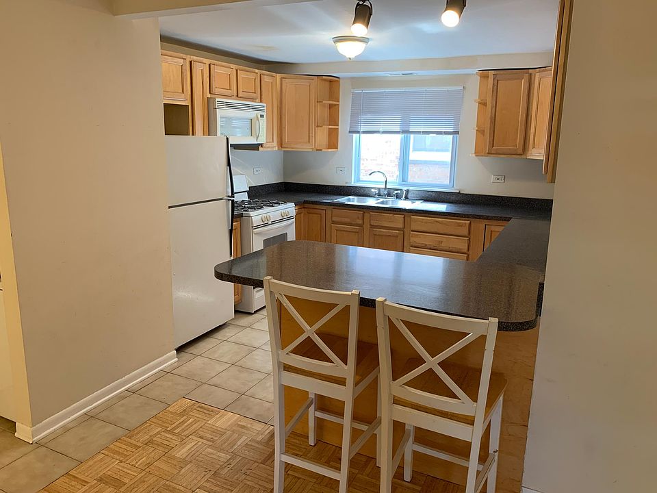 1st image of 1600 W Chase Ave #2-C