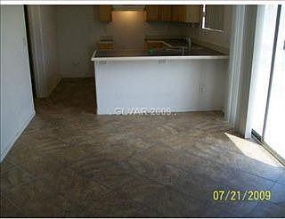 2nd image of 983 Country Skies Ave