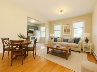6161 56th St #1, Flushing, NY 11378