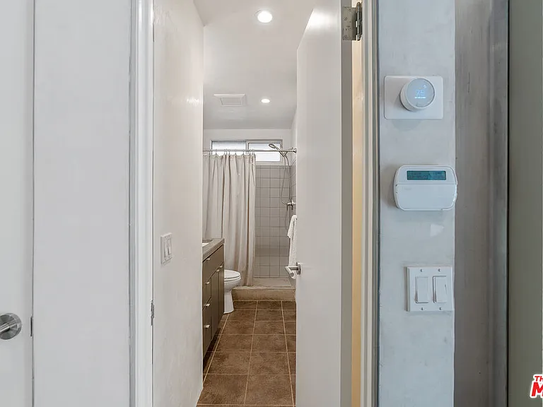 625 Santa Clara Ave — Photo 24