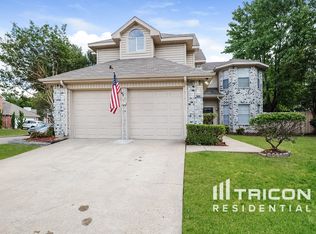 3301 Plantation Ln, Fort Worth, TX 76123