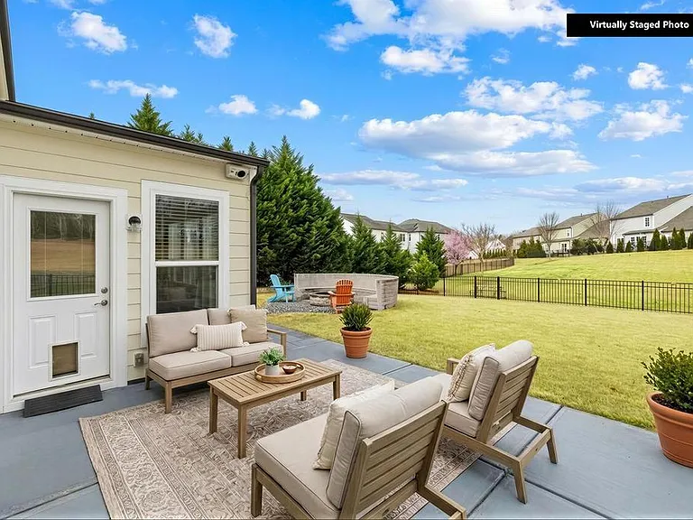 1084 Crescent Moon Dr #27 — Photo 35