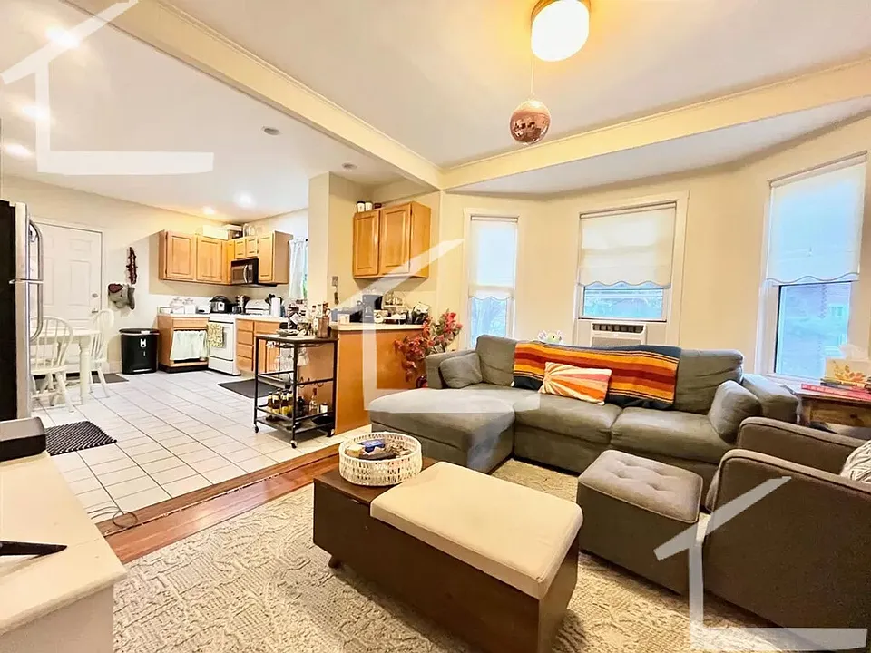 59 Franklin St #1A