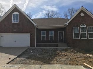 553 Wooded Falls Rd, Louisville, KY 40243