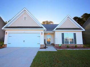 140 Finch Ln, Lexington, SC 29073