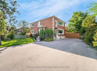 86 Park St W, Mississauga, ON L5H1L3