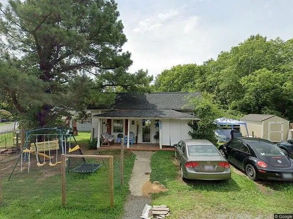 726 Spring St, Stoneville, NC 27288