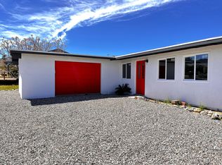 7042 Ivanpah Ave, Twentynine Palms, CA 92277