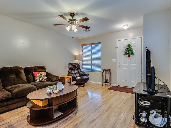 5th image of 18446 S Berrybrooke Pl