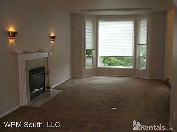 3rd image of 18020 SE 332nd St