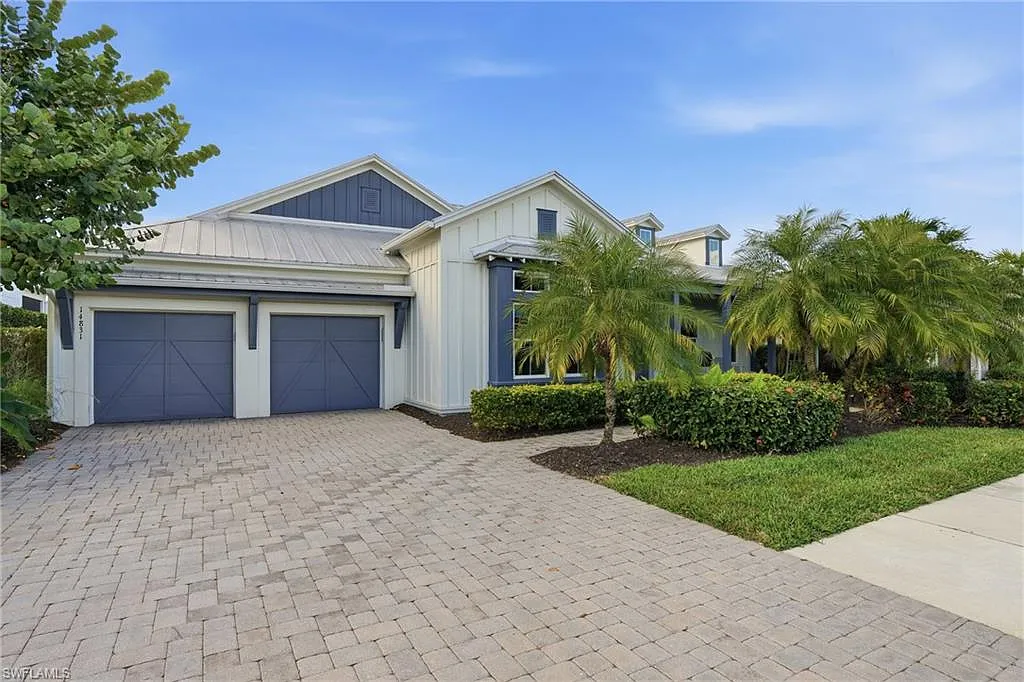 4 bed, 3.5 bath, 2942 sqft, $15,000 — Photo 3