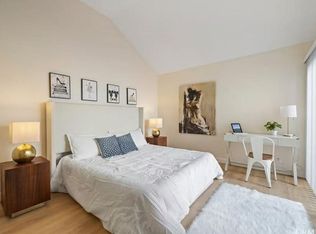 5 Wellesley, Irvine, CA 92612