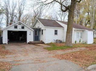 251 S State St, Berlin, WI 54923