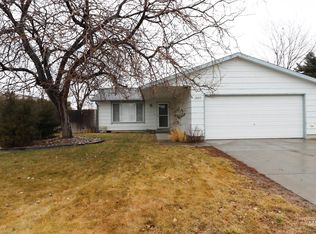 1260 Starfire St, Twin Falls, ID 83301