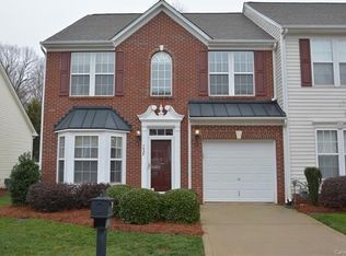 7938 Mariners Pointe Cir, Denver, NC 28037