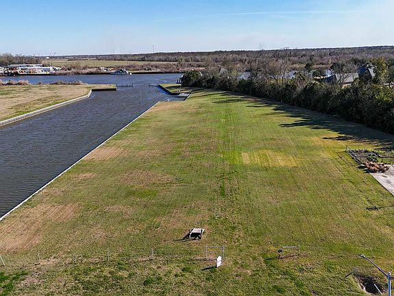 4th image of 1789 Sandy Beach Rd