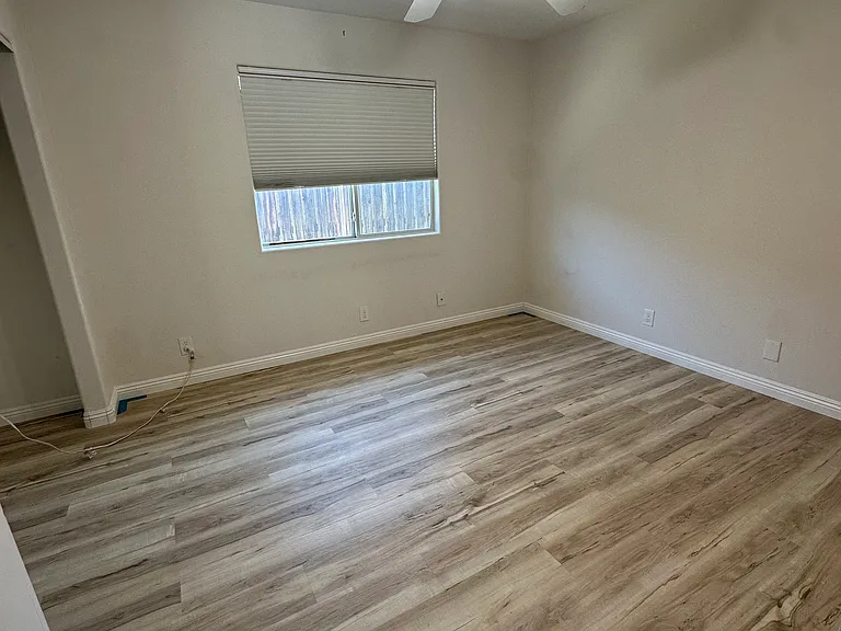 11680 Verbena Dr — Photo 4