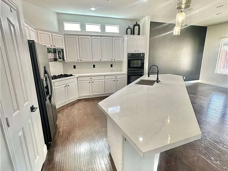 9996 Liberty View Rd — Photo 16