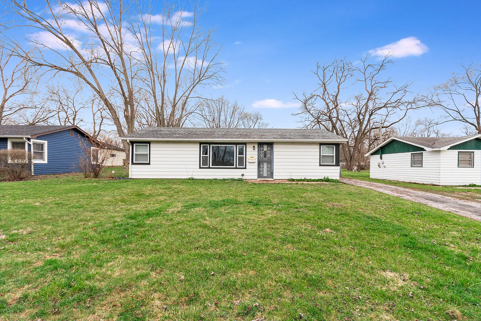 3528 Ashland Ave photo 1