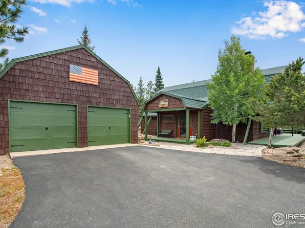 855 Mount Champion Dr, Livermore, CO 80536