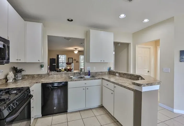 16221 Bridgewalk Dr — Photo 10