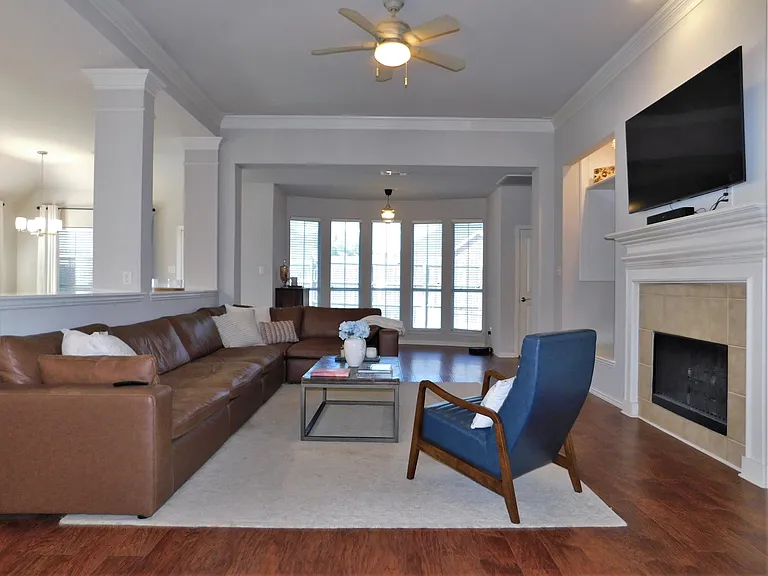 1119 Postwood Dr — Photo 15