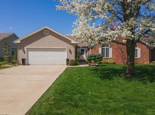 1915 Deer Cove Cc Ct UNIT 2, Normal, IL 61761