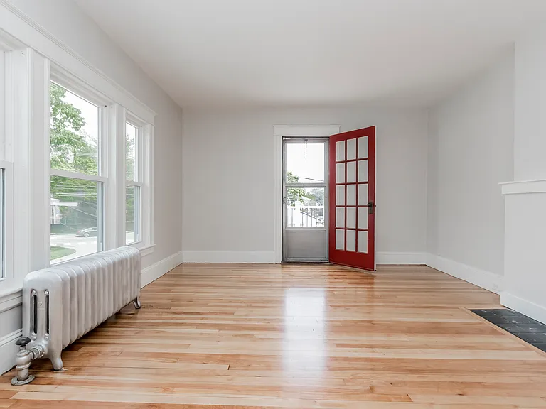 206 Pine St #2 — Photo 27