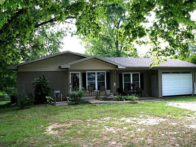 1st image of 309 Nora Dr