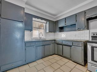 428 Rutledge Dr, Midfield, AL 35228