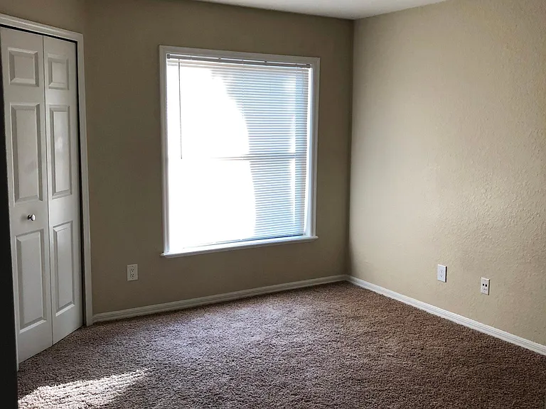8915 Latrec Ave #2105 — Photo 5