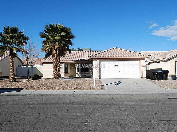 2nd image of 322 Casa Del Norte Dr