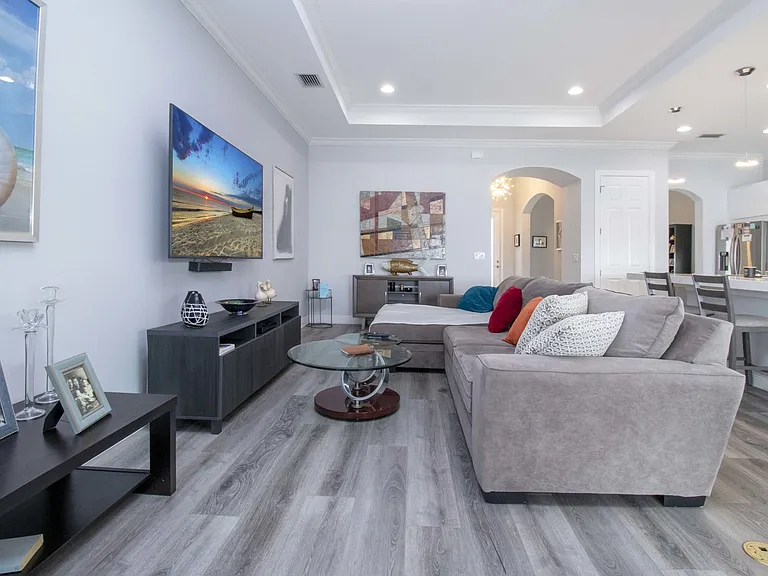 1030 Overlook Ct — Photo 12