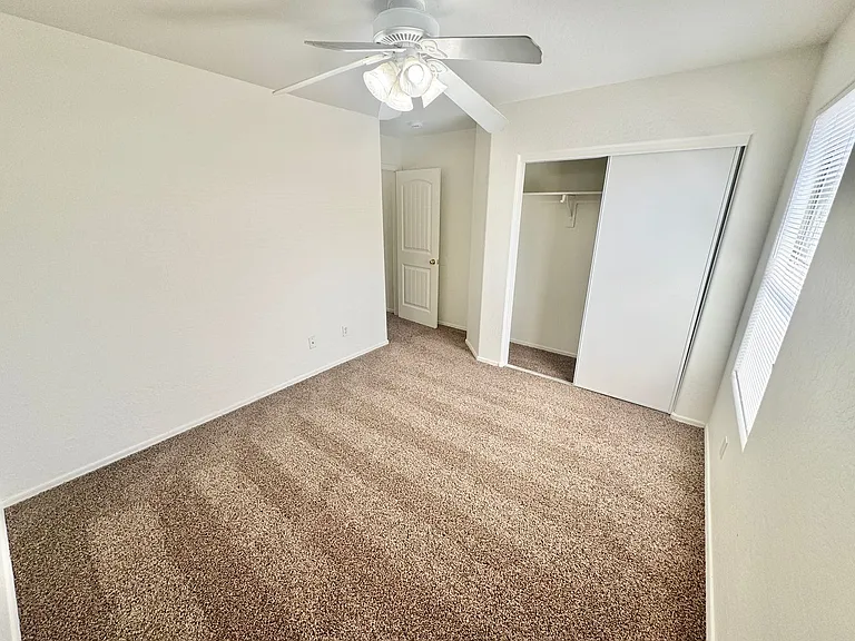 2106 W Alta Vista Rd — Photo 26