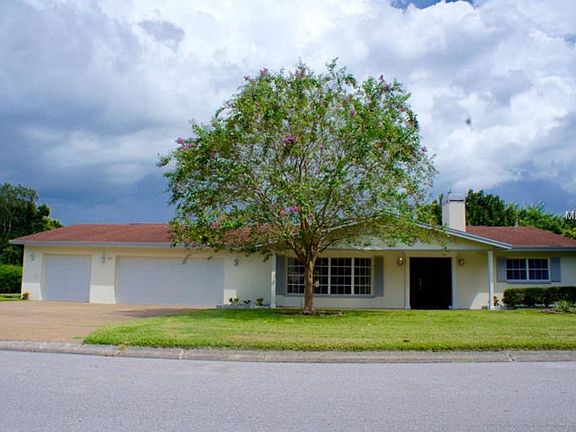 2nd image of 1501 Dexter Dr